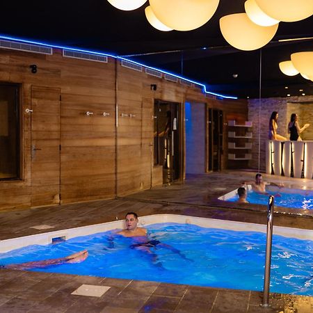 Domaine De La Foret D'Orient, Logis Hotel, Restaurant, Spa Et Golf Rouilly-Sacey Eksteriør billede